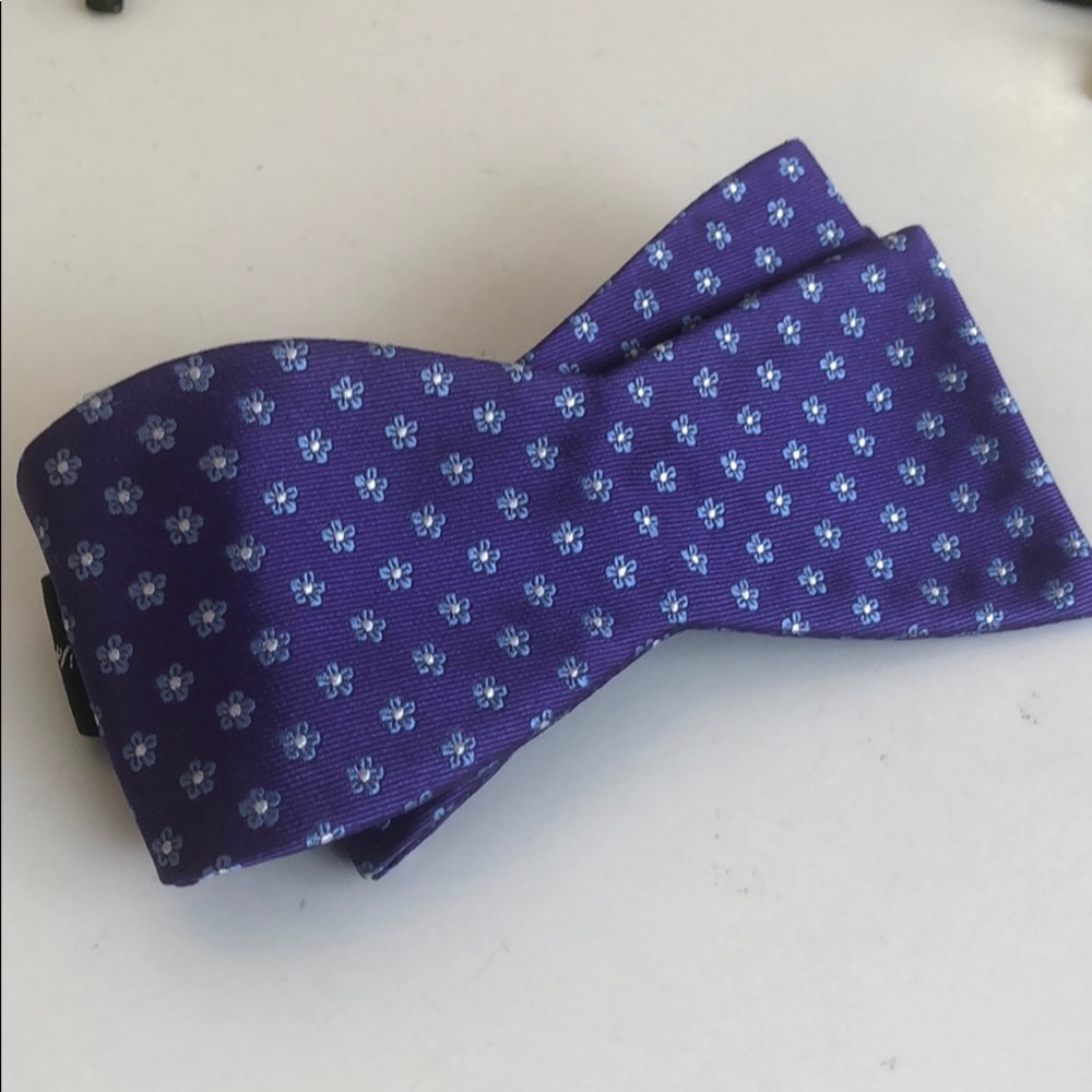 SILK FLORAL “TIE BAR” BOWTIE